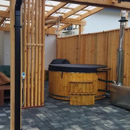 House With Sauna And Jacuzzi 1 Apartmán Svaty Kriz