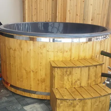 Apartamento House With Sauna&jacuzzi 1 Svaty Kriz