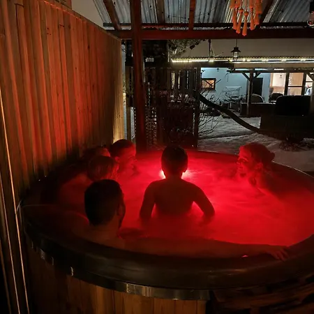 House With Sauna And Jacuzzi 1 * Svaty Kriz