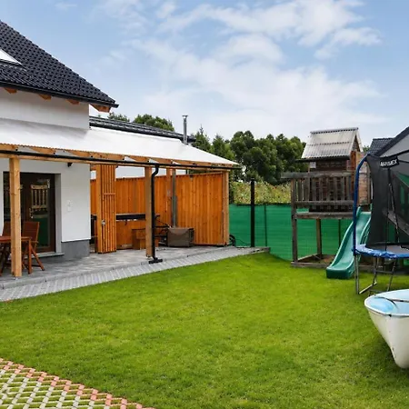 Apartment House With Sauna And Jacuzzi 1 *